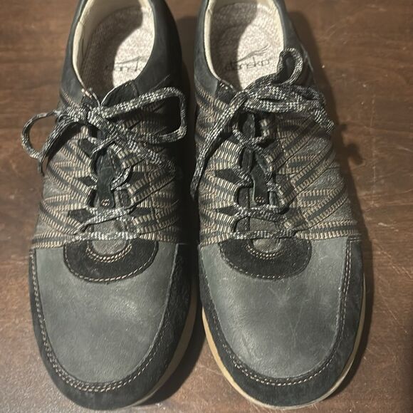 Dansko Gabi Charcoal Black Comfort Sneaker Shoes Size 41 (10.5) - Picture 3 of 11